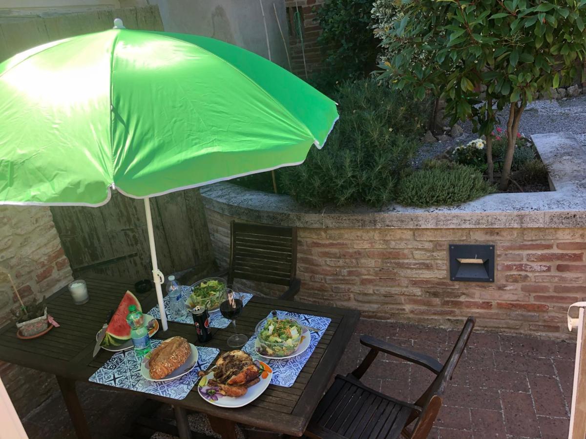 Ferienwohnung Dimora Del Corso Di Montepulciano Stazione Exterior foto